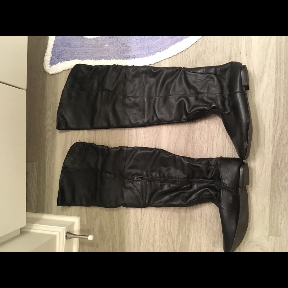 Black Boots